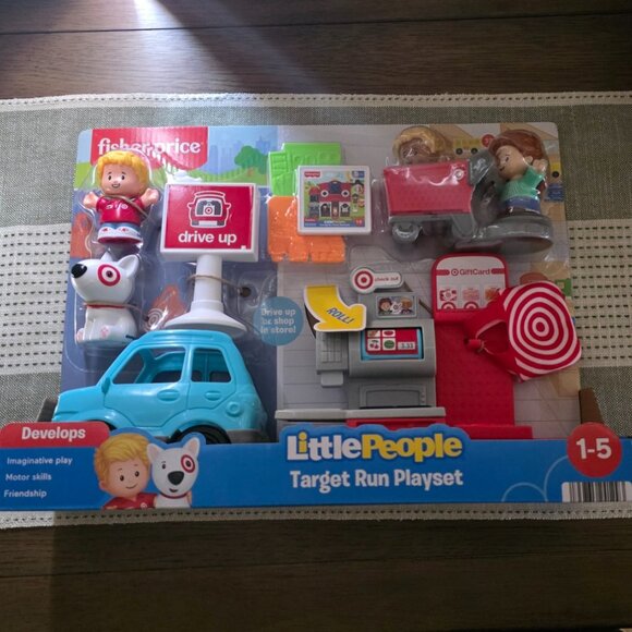 little people Other - NIB Target Little People Set